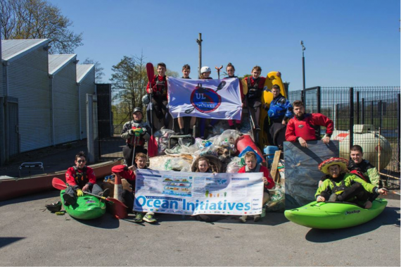 UL Kayak Club clean up on the river Shannon